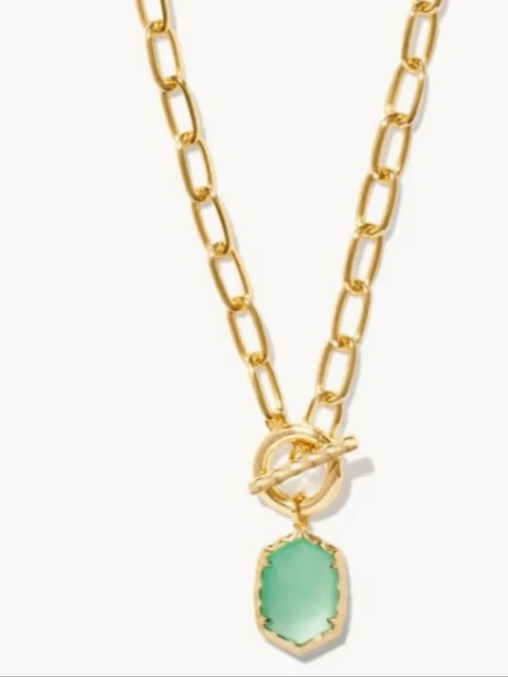 Daphne Gold Link and Chain Necklace And Earrings in Light Green Mother-of-Pearl